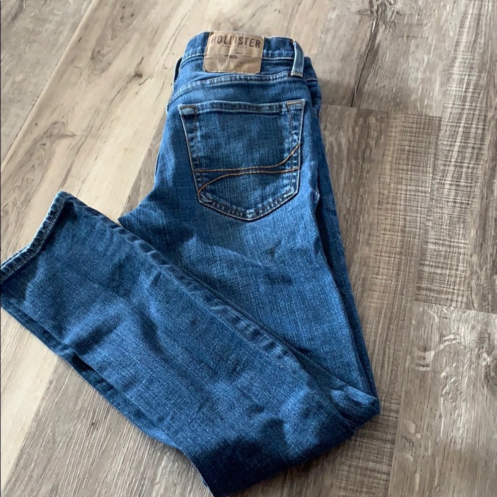 Hollister distressed jeans